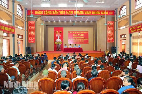 Xã Khánh Nhạc tổ chức đối thoại giữa lãnh đạo xã với cán bộ, hội viên, đoàn viên và Nhân dân