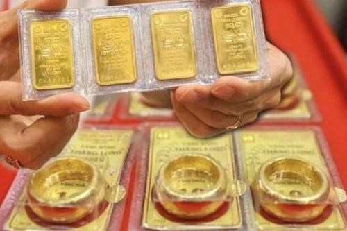 Giá vàng bật tăng cả triệu đồng mỗi lượng