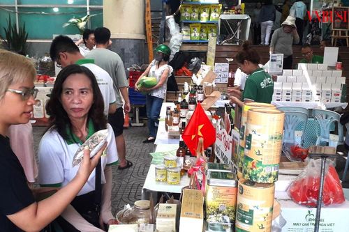 Gỡ bài toán đầu ra sản phẩm bản địa của HTX ở Quảng Trị