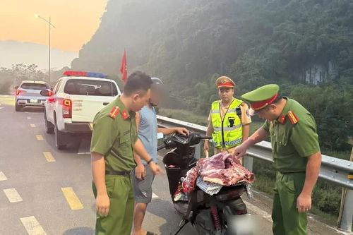 Tăng cường đấu tranh, ngăn chặn thực phẩm bẩn, bảo vệ sức khoẻ cho người dân