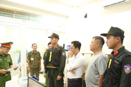 Khởi tố 5 vụ án, bắt 21 bị can gian dối trong quan trắc môi trường