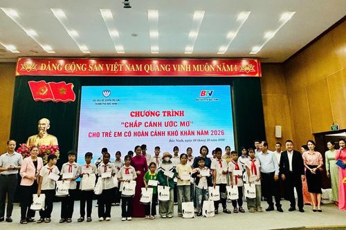 'Chắp cánh ước mơ' 2026: Trao gần 500 triệu đồng tiếp sức trẻ em có hoàn cảnh khó khăn tại Bắc Ninh