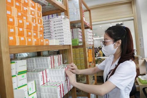 Kiểm soát giá thuốc trên toàn chuỗi cung ứng