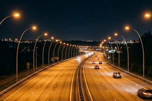 Tại sao đèn đường thường có màu vàng chứ không phải màu trắng?