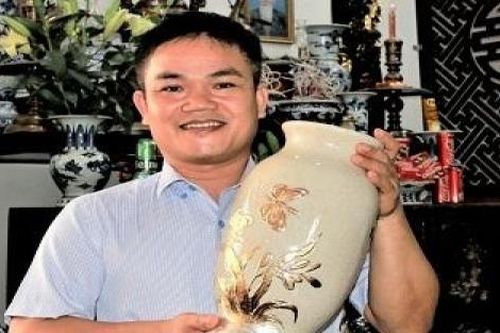 Người giữ lửa gốm Kim Lan bằng công nghệ nung thân thiện môi trường