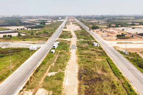 Diện mạo đường song hành Vành đai 4 qua Hà Nội thông xe kỹ thuật ngày 10/10
