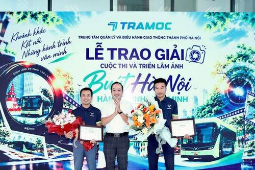 31 tác phẩm ảnh lan tỏa nét đẹp xe buýt Hà Nội