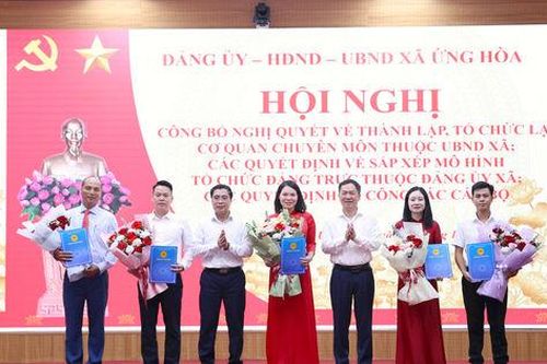 Xã Ứng Hòa sắp xếp mô hình tổ chức và công tác cán bộ