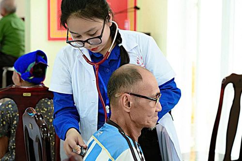 Nữ thầy thuốc trẻ được trao Giải thưởng Nguyễn Chí Thanh năm 2026