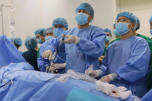 Bệnh viện Trung ương Huế hỗ trợ ghép thận cho hai bệnh nhân tại Cần Thơ