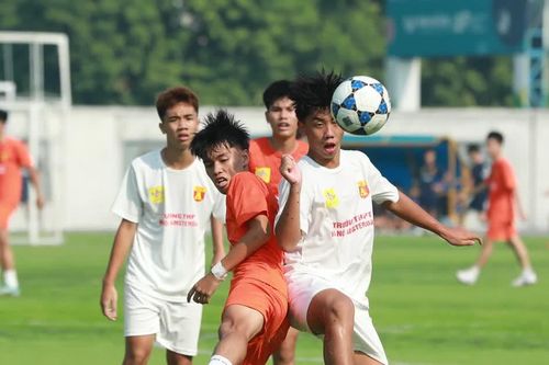 Hình ảnh loạt trận sáng 11-10