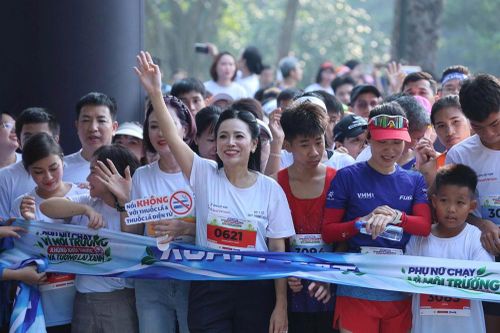 Những bước chạy vì không gian không khói thuốc