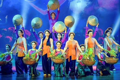 Liveshow 'MẸ - Lời ru trọn một đời':Tri ân người phụ nữ Việt Nam trên sân khấu xiếc
