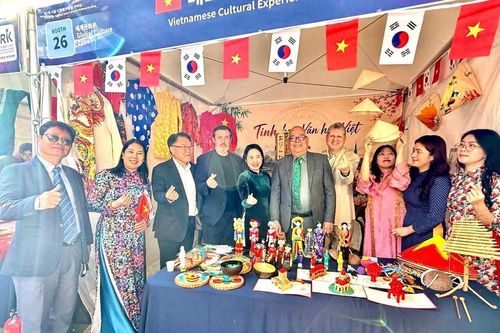 Lan tỏa bản sắc văn hóa Việt Nam tại Seoul