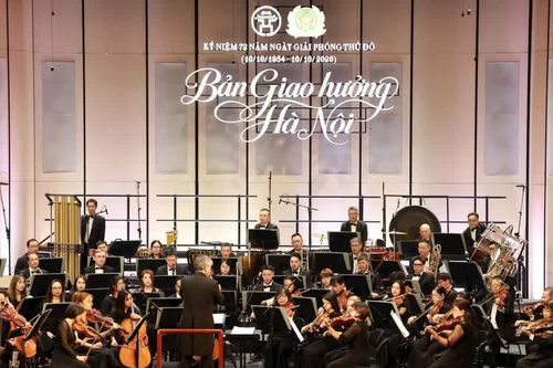 Những nghệ sĩ nổi tiếng thăng hoa cùng 'Bản giao hưởng Hà Nội'