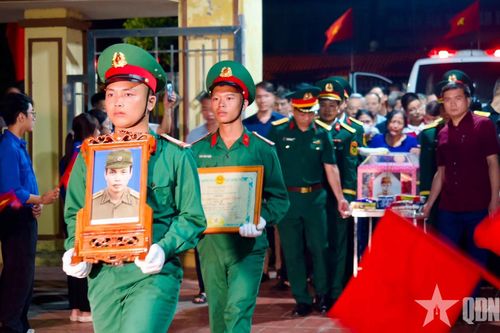 Liệt sĩ Trần Hữu Việt trở về trong vòng tay quê hương