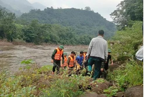 Tìm thấy thi thể người phụ nữ bị nước lũ cuốn trôi ở Quảng Trị