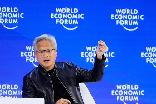 [VIDEO] CEO Nvidia bác bỏ kịch bản AI tận thế năm 2030, xác suất bằng 0