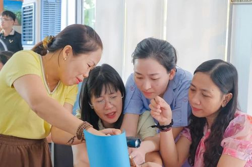 Ngành GD&ĐT Đà Nẵng: Chuyển đổi số trong giáo dục phải giảm việc cho giáo viên