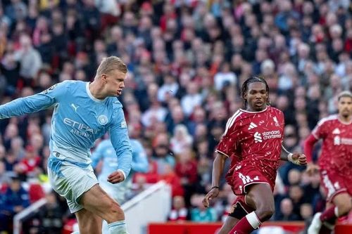 Man City hủy diệt Liverpool trong ngày Haaland 'nổ súng'