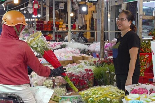 Tiểu thương chợ hoa lớn nhất TPHCM mong diện mạo mới từ dự án gần 1.000 tỷ đồng