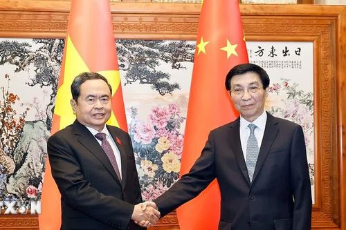 Chủ tịch Quốc hội hội kiến Chủ tịch Chính hiệp Toàn quốc Trung Quốc