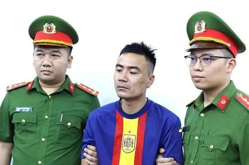 Khởi tố, bắt tạm giam Thắng 'Ật' về tội gây rối trật tự công cộng