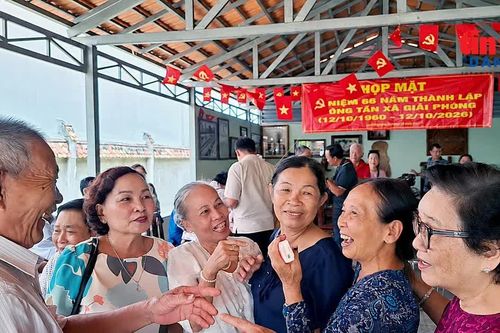 Họp mặt các thế hệ người làm báo Thông tấn xã Giải phóng