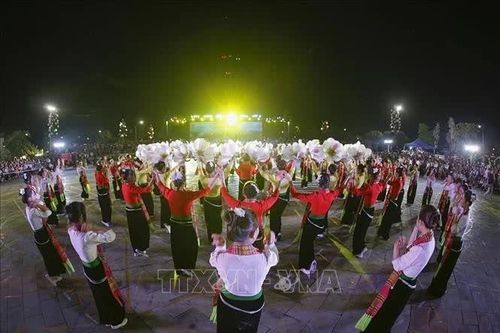 Sẵn sàng cho Lễ hội Văn hóa, Du lịch Mường Lò rực rỡ, văn minh
