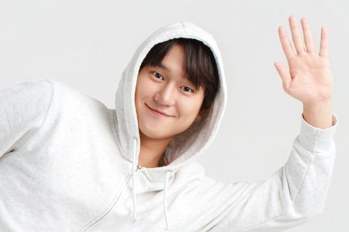 Go Kyung Pyo thẳng thắn từ chối chụp ảnh với fan vì một lý do đời thường