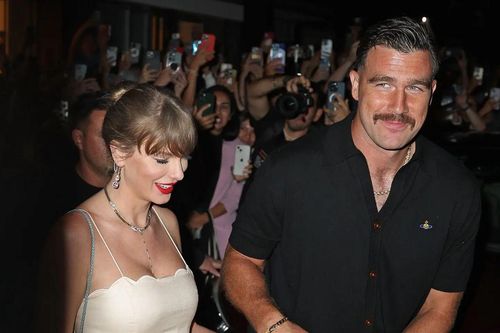 Taylor Swift và chồng hẹn hò tình tứ giữa lúc vướng tranh cãi với hàng xóm