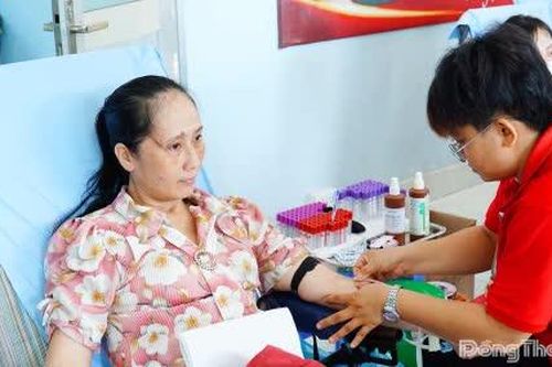 Tiếp nhận 199 đơn vị máu từ người hiến máu tình nguyện