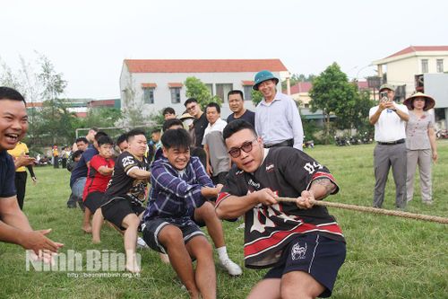 Phường Đông Hoa Lư tổ chức các hoạt động chào mừng ngày truyền thống trong tháng 10