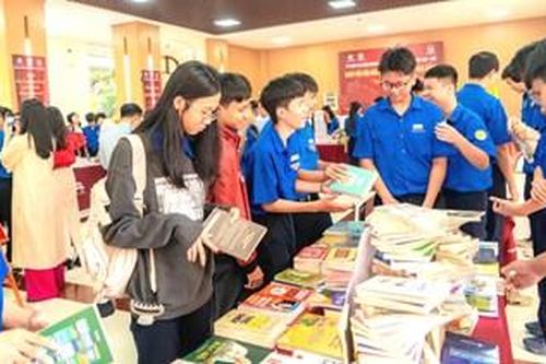 Lan tỏa văn hóa đọc trong học sinh