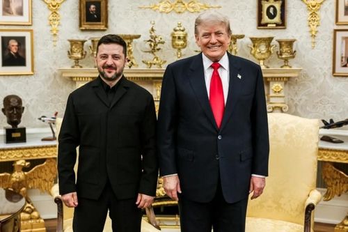 Ông Trump chỉ trích ông Zelensky, kêu gọi Ukraine bầu lãnh đạo mới