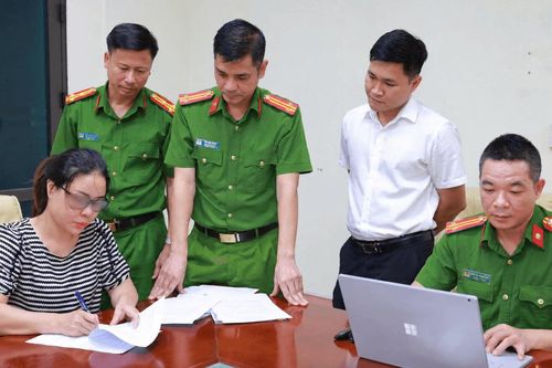 Lào Cai: Bắt nguyên kế toán Ban quản lý dự án về tội 'Tham ô tài sản'