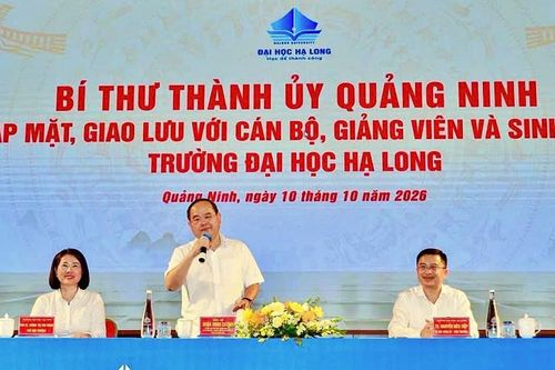 Quảng Ninh tin tưởng vào nguồn nhân lực trẻ, có tri thức tại Trường Đại học Hạ Long