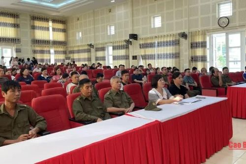 Phường Thục Phán tuyên truyền và hướng dẫn kỹ năng lái xe an toàn cho 150 người dân