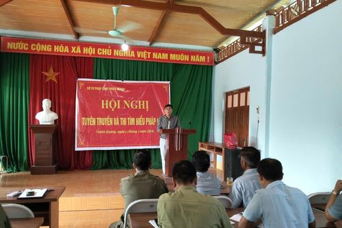 Đưa pháp luật đến gần người dân vùng cao