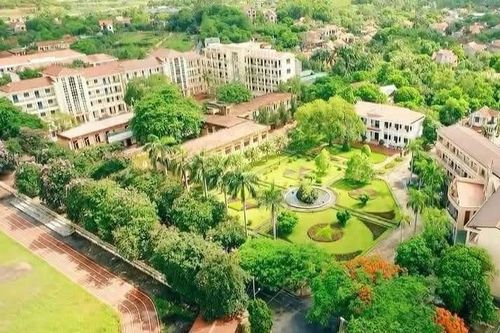 Chuyển giao Trường Cao đẳng Nông Lâm Đông Bắc về Quảng Ninh quản lý