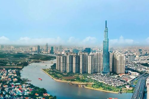 Hai trụ cột được kỳ vọng sẽ đóng góp tới 90% doanh thu của Vingroup trong 3-5 năm tới