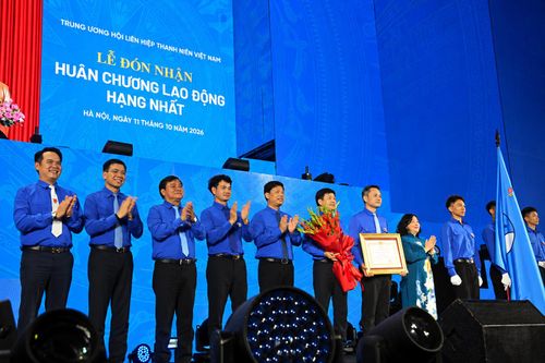 Hội Liên hiệp Thanh niên Việt Nam đón nhận Huân chương Lao động hạng Nhất dịp 70 năm