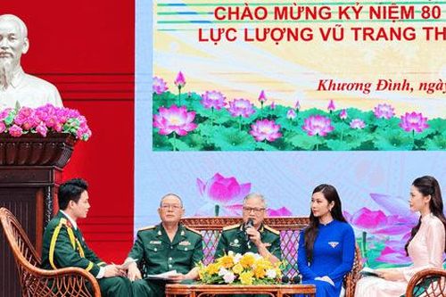 Phường Khương Đình tọa đàm kỷ niệm 80 năm truyền thống lực lượng vũ trang Thủ đô