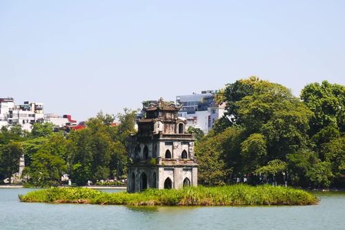 Hà Nội mùa thu dịu dàng với những điều bình dị