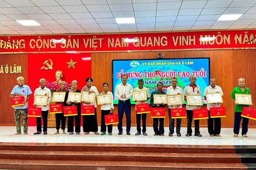 'Cây cao bóng cả' tỏa mát vùng đồng bào Khmer