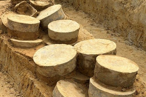 Ninh Bình: Phát hiện cổ vật thời Trần khi thuốn đào móng nhà
