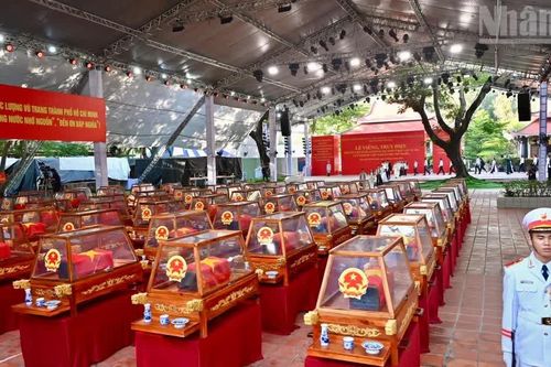 Chương trình viếng, truy điệu, an táng hài cốt liệt sĩ tại Công viên Lê Thị Riêng diễn ra trong hai ngày 13 và 14/10