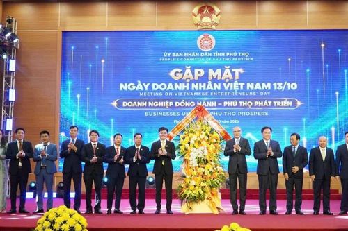 Ghi nhận đóng góp quan trọng của cộng đồng doanh nghiệp tỉnh Phú Thọ