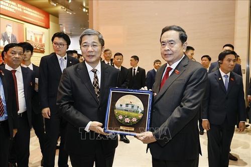 Chủ tịch Quốc hội Trần Thanh Mẫn thăm Bảo tàng Lịch sử Đảng Cộng sản Trung Quốc