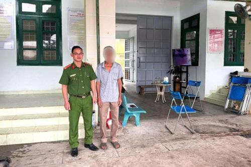 Đưa đối tượng đi chấp hành án